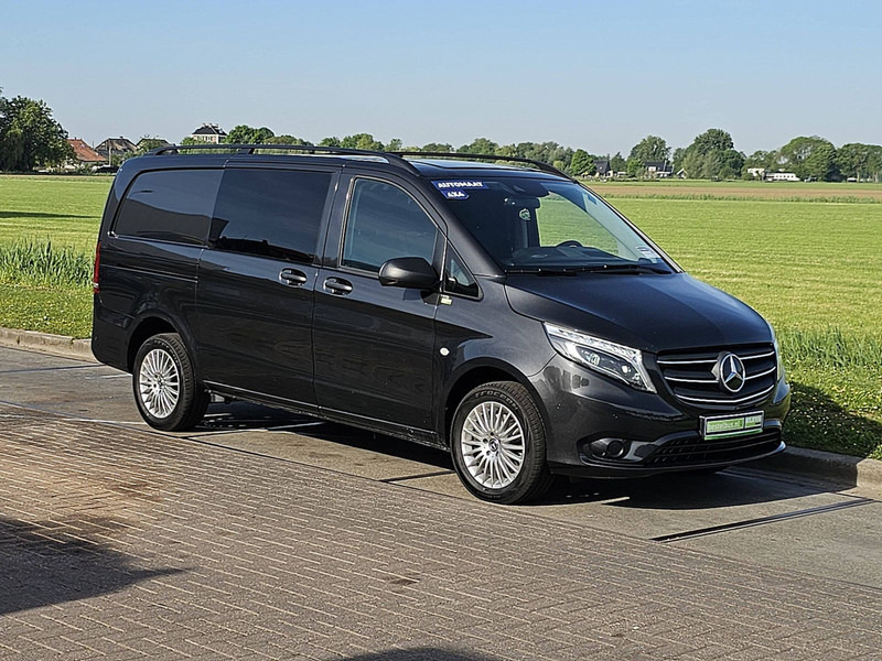 Mercedes-Benz Vito 119 CDI 4MATIC LED Autom! - Kis furgon: 4 kép. Mercedes-Benz Vito 119 CDI 4MATIC LED Autom! - Kis furgon: 4 kép.