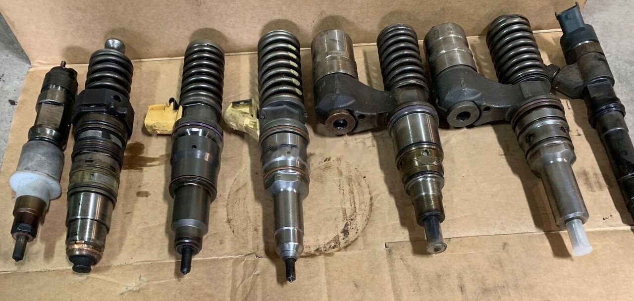 Bosch 0445120212 MAN - Befecskendező szelep - Teherautó: 3 kép. Bosch 0445120212 MAN - Befecskendező szelep - Teherautó: 3 kép.