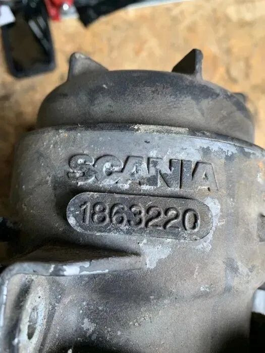 Do Samochodów Ciężarowych Marki Scania R. 1863220 - Üzemanyagszűrő - Teherautó: 3 kép. Do Samochodów Ciężarowych Marki Scania R. 1863220 - Üzemanyagszűrő - Teherautó: 3 kép.