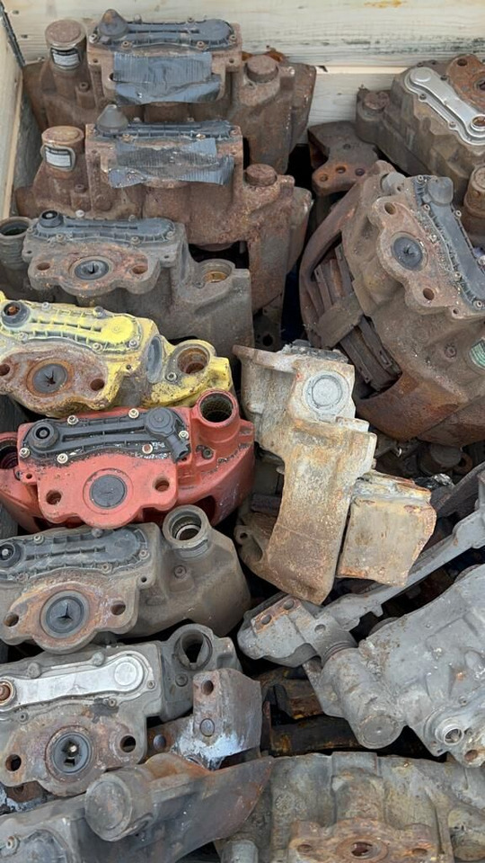 IVECO SN7 STRALIS EUROCARGO 42559190 IVECO - Féknyereg - Teherautó: 2 kép. IVECO SN7 STRALIS EUROCARGO 42559190 IVECO - Féknyereg - Teherautó: 2 kép.