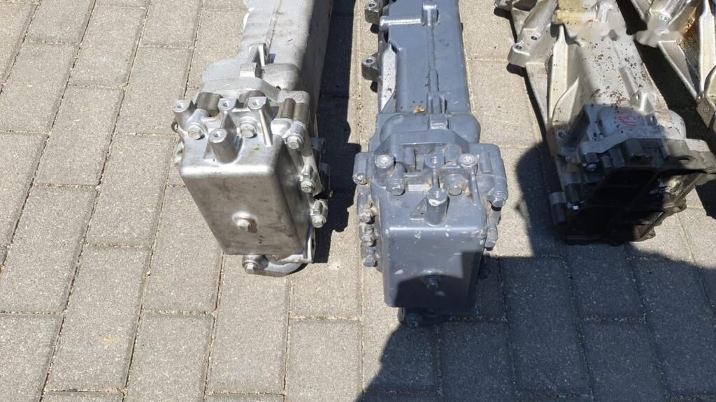 MAN TGA TGX 51081007273 / 51081007290 / 51081007258 / 51081007304 MAN truck - Motor és alkatrészek - Teherautó: 4 kép. MAN TGA TGX 51081007273 / 51081007290 / 51081007258 / 51081007304 MAN truck - Motor és alkatrészek - Teherautó: 4 kép.