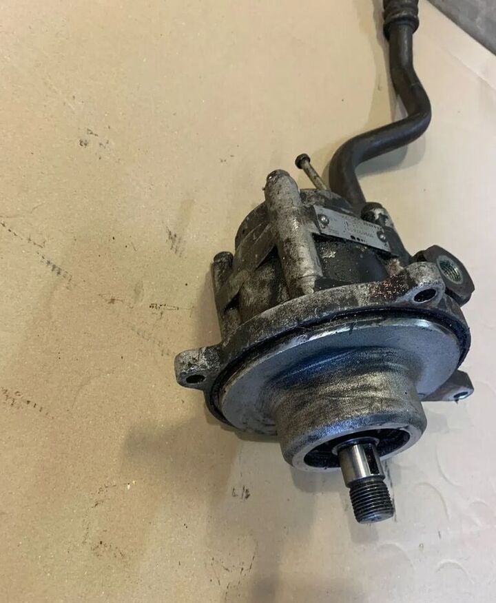 Układu Kierowniczego RENAULT 8694974513 / 20701199 ZF Do Samocho truck - Szervószivattyú - Teherautó: 4 kép. Układu Kierowniczego RENAULT 8694974513 / 20701199 ZF Do Samocho truck - Szervószivattyú - Teherautó: 4 kép.