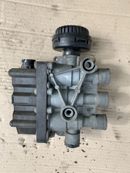WABCO Zawór ECAS oryginał 4728800010 DAF MAN, Renault, Iveco - Fékszelep - Teherautó: 1 kép. WABCO Zawór ECAS oryginał 4728800010 DAF MAN, Renault, Iveco - Fékszelep - Teherautó: 1 kép.