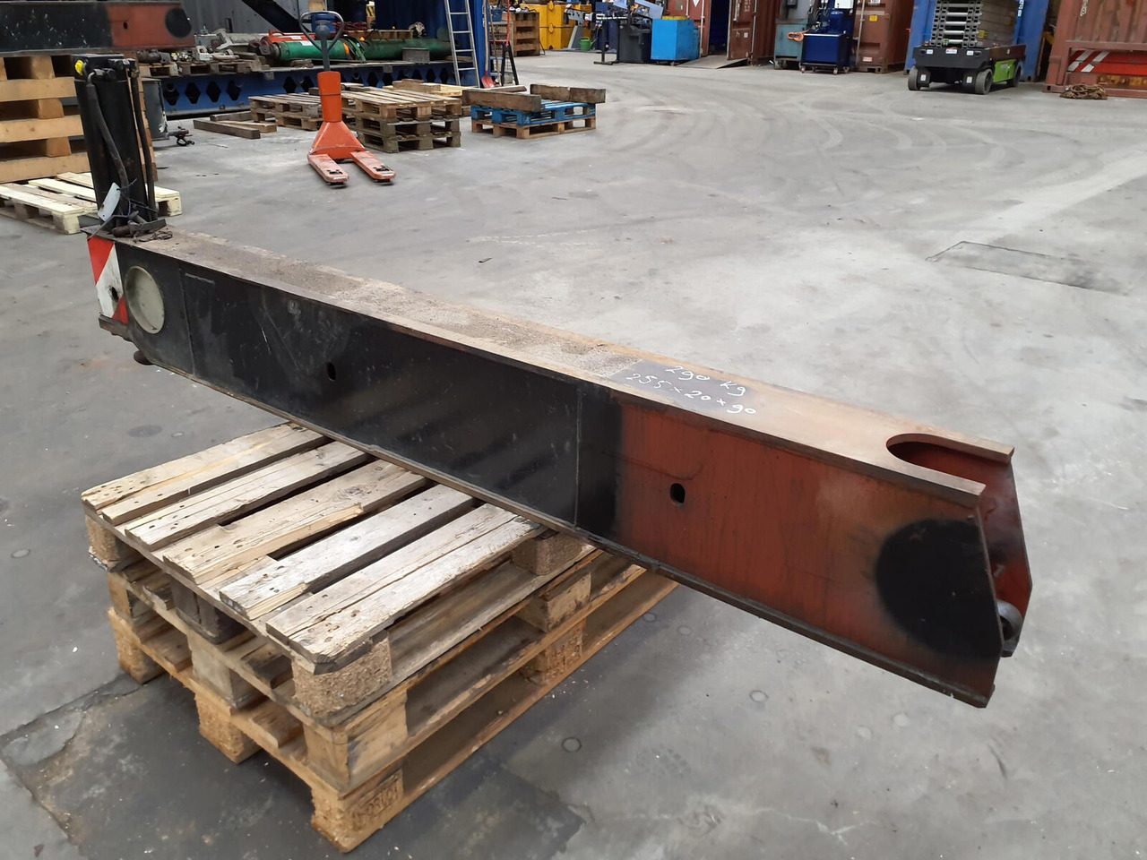 Compact truck CT-2 outrigger beam complete - Felfüggesztés - Autódaru: 4 kép. Compact truck CT-2 outrigger beam complete - Felfüggesztés - Autódaru: 4 kép.
