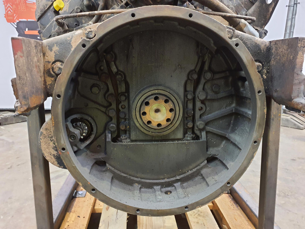 Cummins Cummings engine - Motor - Autódaru: 5 kép. Cummins Cummings engine - Motor - Autódaru: 5 kép.