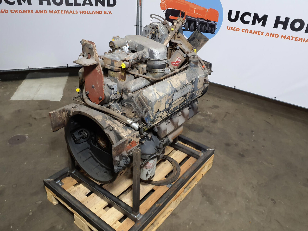 Cummins Cummings engine - Motor - Autódaru: 3 kép. Cummins Cummings engine - Motor - Autódaru: 3 kép.