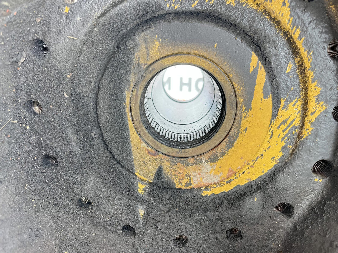 Csonkállvány - Autódaru Grove AT 750 BE Steering knuckle 16 holes: 11 kép. Csonkállvány - Autódaru Grove AT 750 BE Steering knuckle 16 holes: 11 kép.