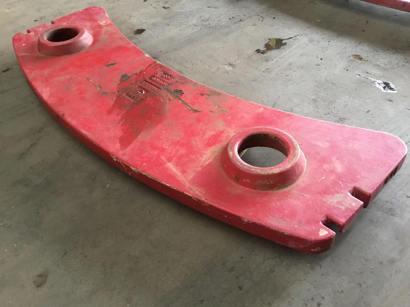 Ellensúly - Építőipari gépek Grove GMK 3055 counterweight 1,0 Ton: 1 kép.