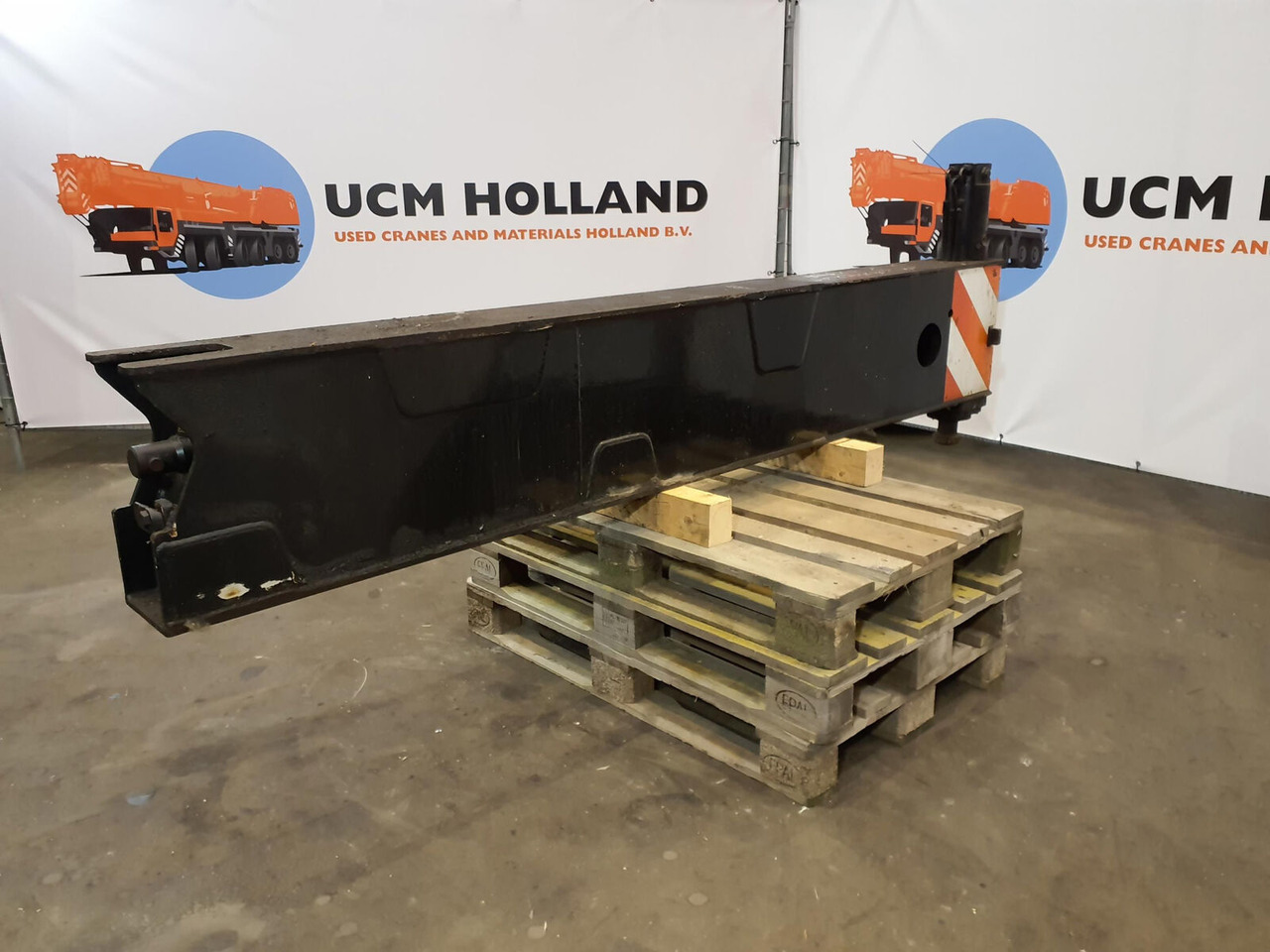 Grove GMK 3055 sliding beam complete rear - Felfüggesztés - Autódaru: 4 kép. Grove GMK 3055 sliding beam complete rear - Felfüggesztés - Autódaru: 4 kép.