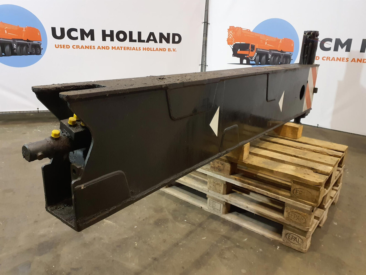 Grove GMK 3055 sliding beam complete rear - Felfüggesztés - Autódaru: 4 kép. Grove GMK 3055 sliding beam complete rear - Felfüggesztés - Autódaru: 4 kép.