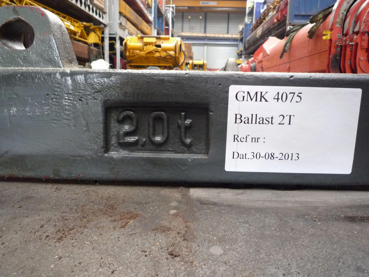 Grove GMK 4075 counterweight 2,0 ton - Ellensúly - Autódaru: 3 kép. Grove GMK 4075 counterweight 2,0 ton - Ellensúly - Autódaru: 3 kép.