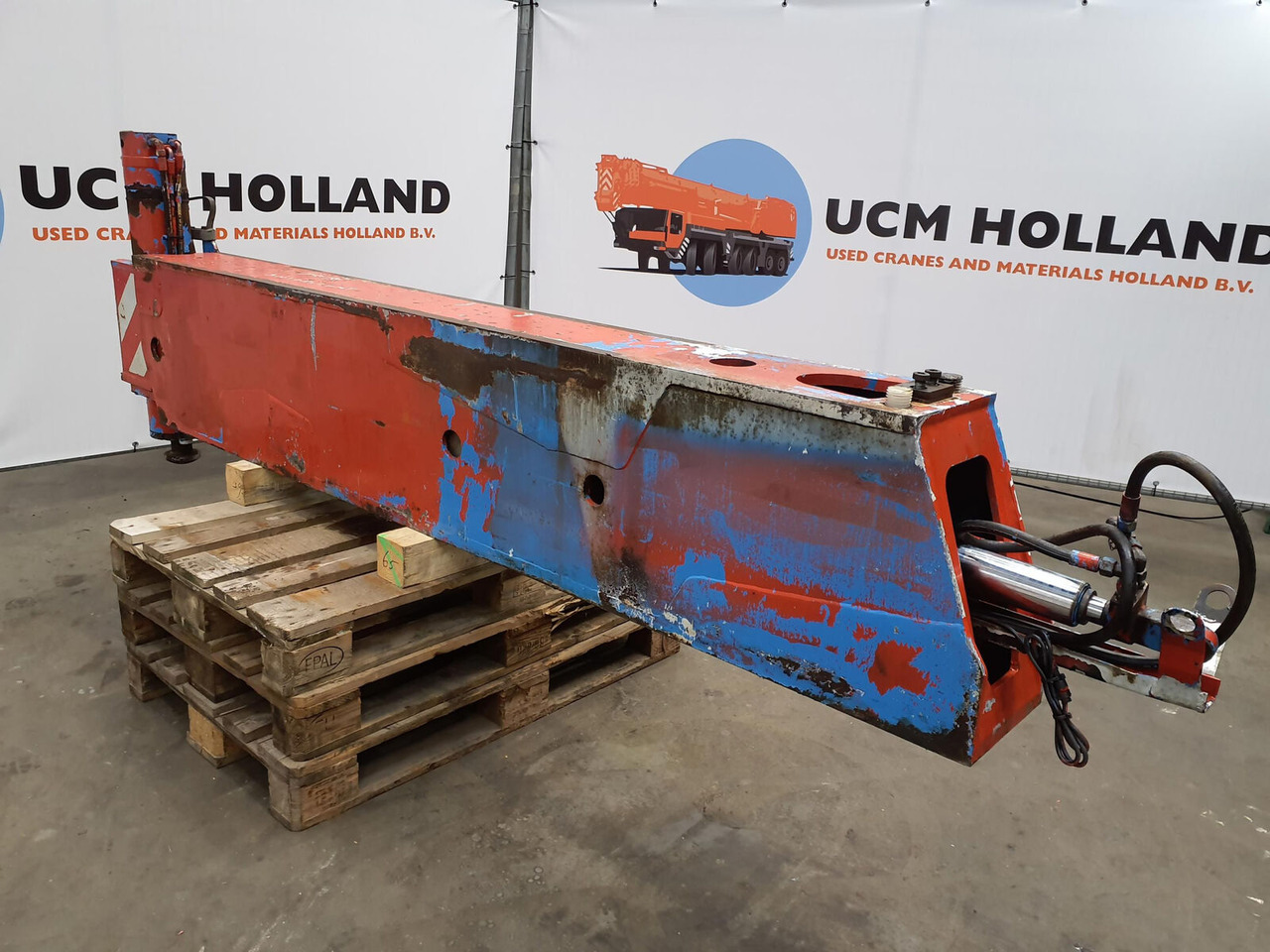 Grove GMK 5130-1 outrigger beam complete front - Felfüggesztés - Autódaru: 3 kép. Grove GMK 5130-1 outrigger beam complete front - Felfüggesztés - Autódaru: 3 kép.