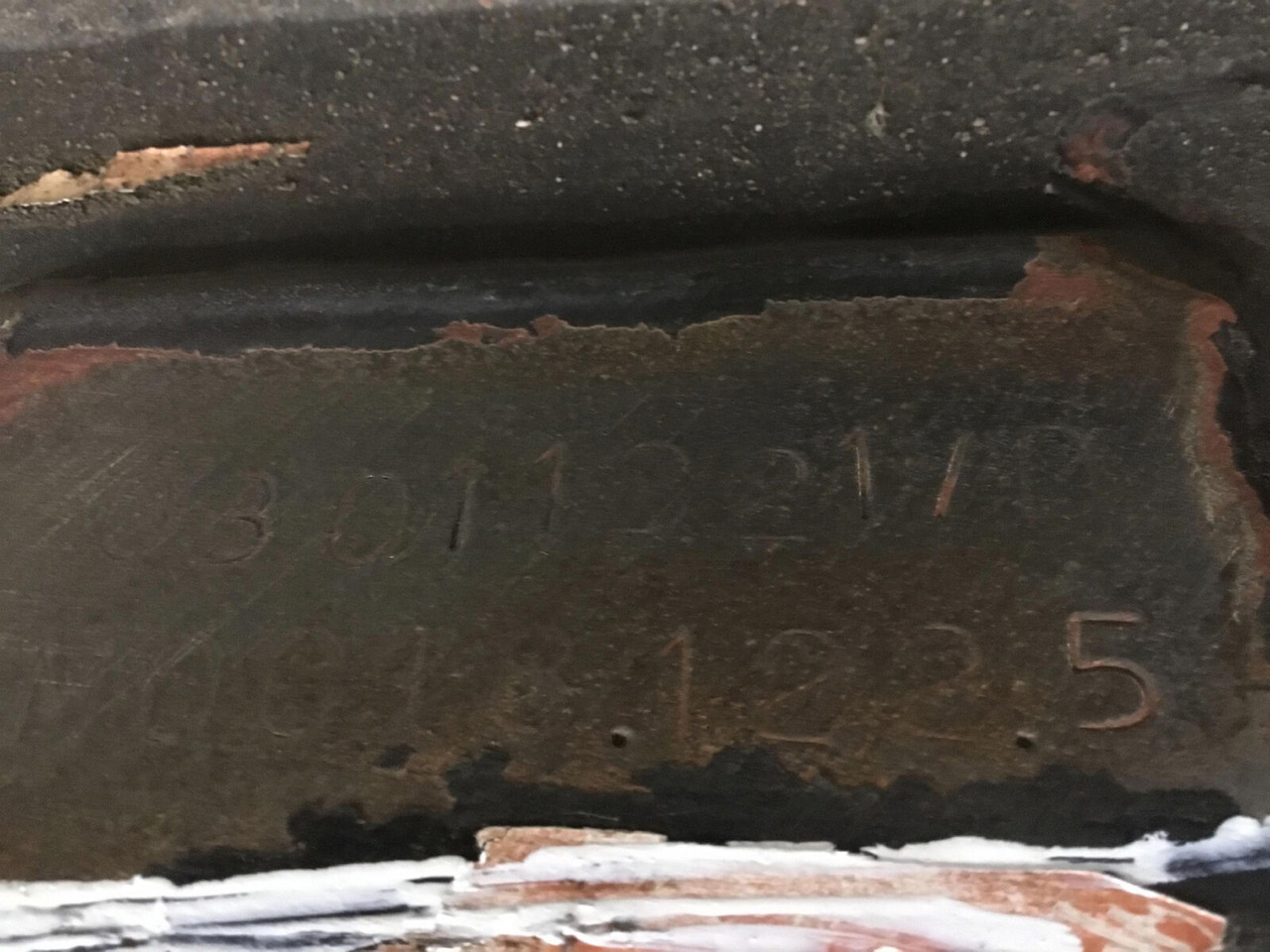 Grove GMK 5200 sliding beam rear - Felfüggesztés - Daru: 5 kép. Grove GMK 5200 sliding beam rear - Felfüggesztés - Daru: 5 kép.