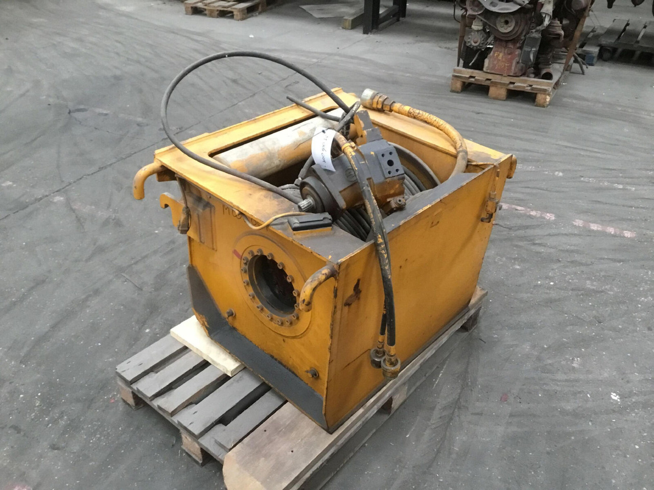 Krupp KMK 3045 4060 4070 winch - Csörlő - Autódaru: 4 kép. Krupp KMK 3045 4060 4070 winch - Csörlő - Autódaru: 4 kép.
