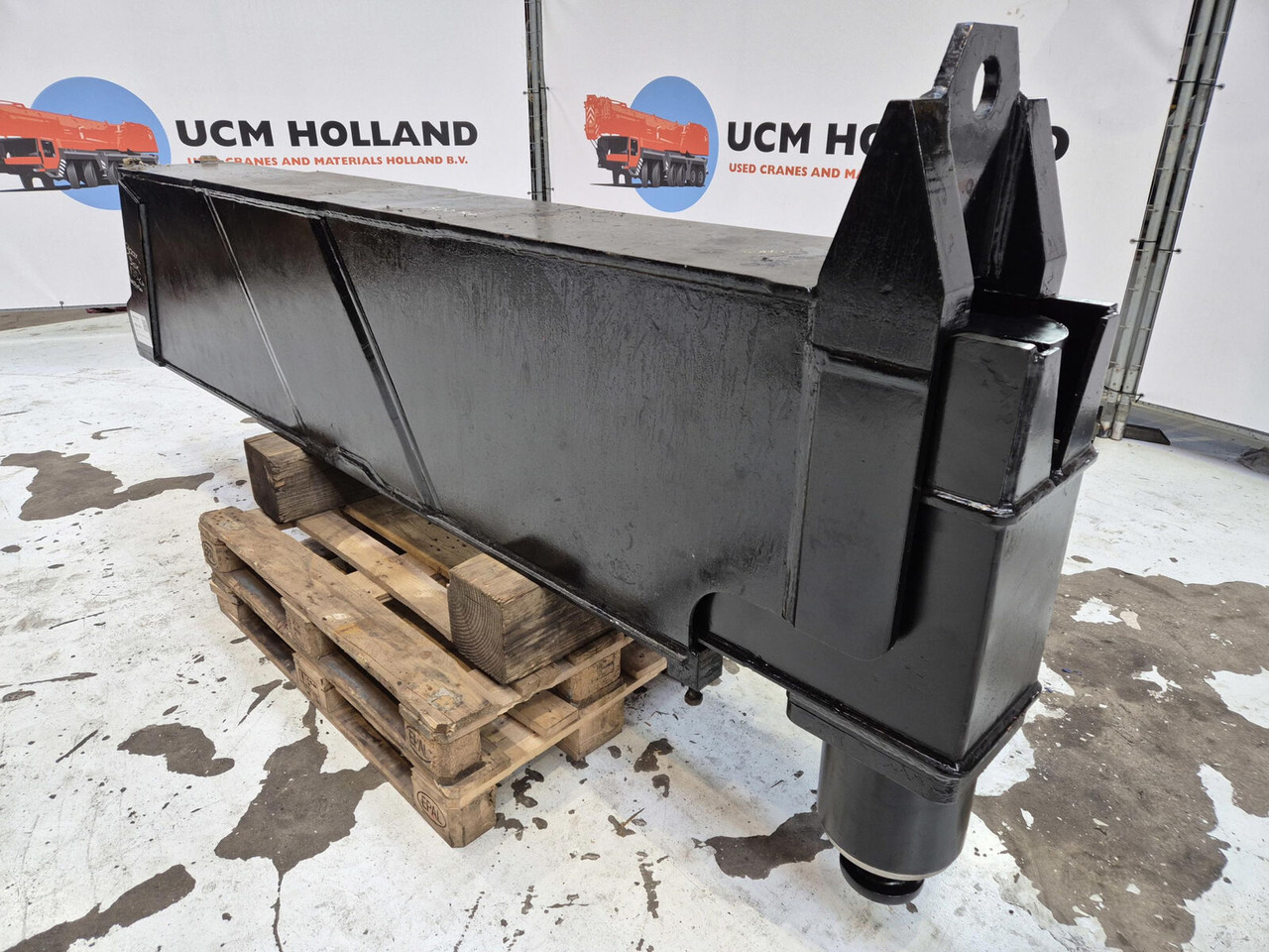 Krupp KMK 6200 sliding beam complete rear - Felfüggesztés - Autódaru: 1 kép. Krupp KMK 6200 sliding beam complete rear - Felfüggesztés - Autódaru: 1 kép.