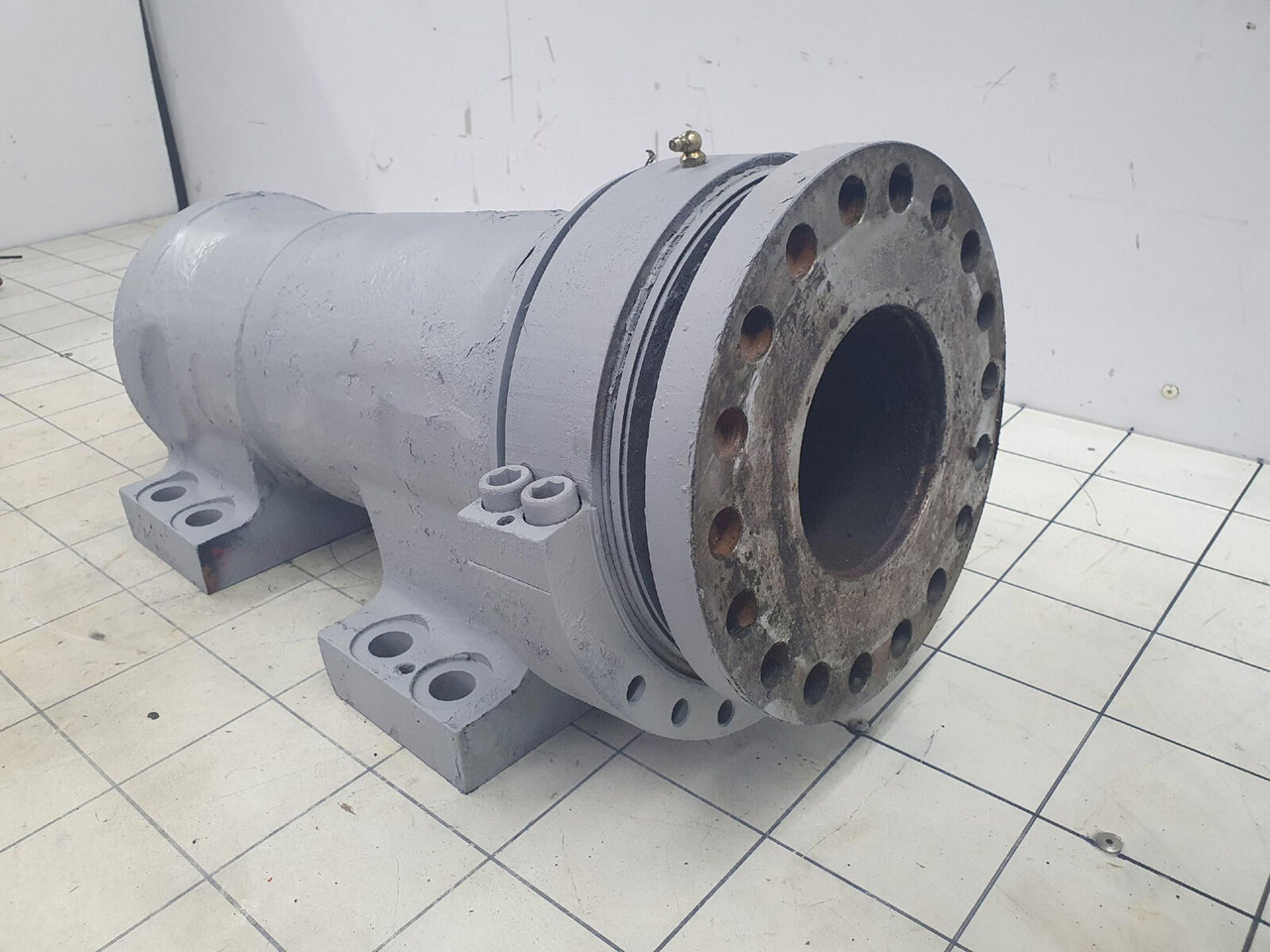 Krupp KMK suspension cylinder - Felfüggesztés - Daru: 3 kép. Krupp KMK suspension cylinder - Felfüggesztés - Daru: 3 kép.