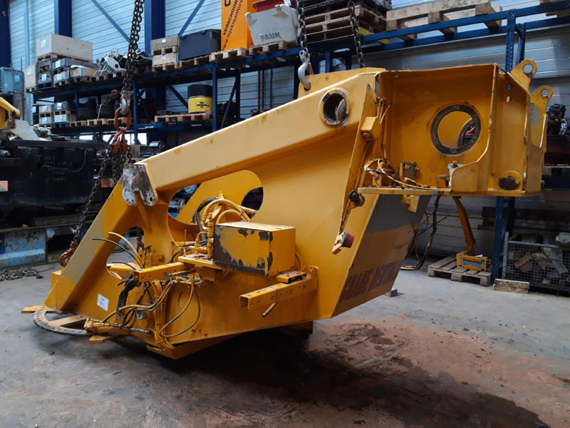Liebherr LTM 1055-3.2 a frame - Keret/ Alváz - Daru: 3 kép. Liebherr LTM 1055-3.2 a frame - Keret/ Alváz - Daru: 3 kép.