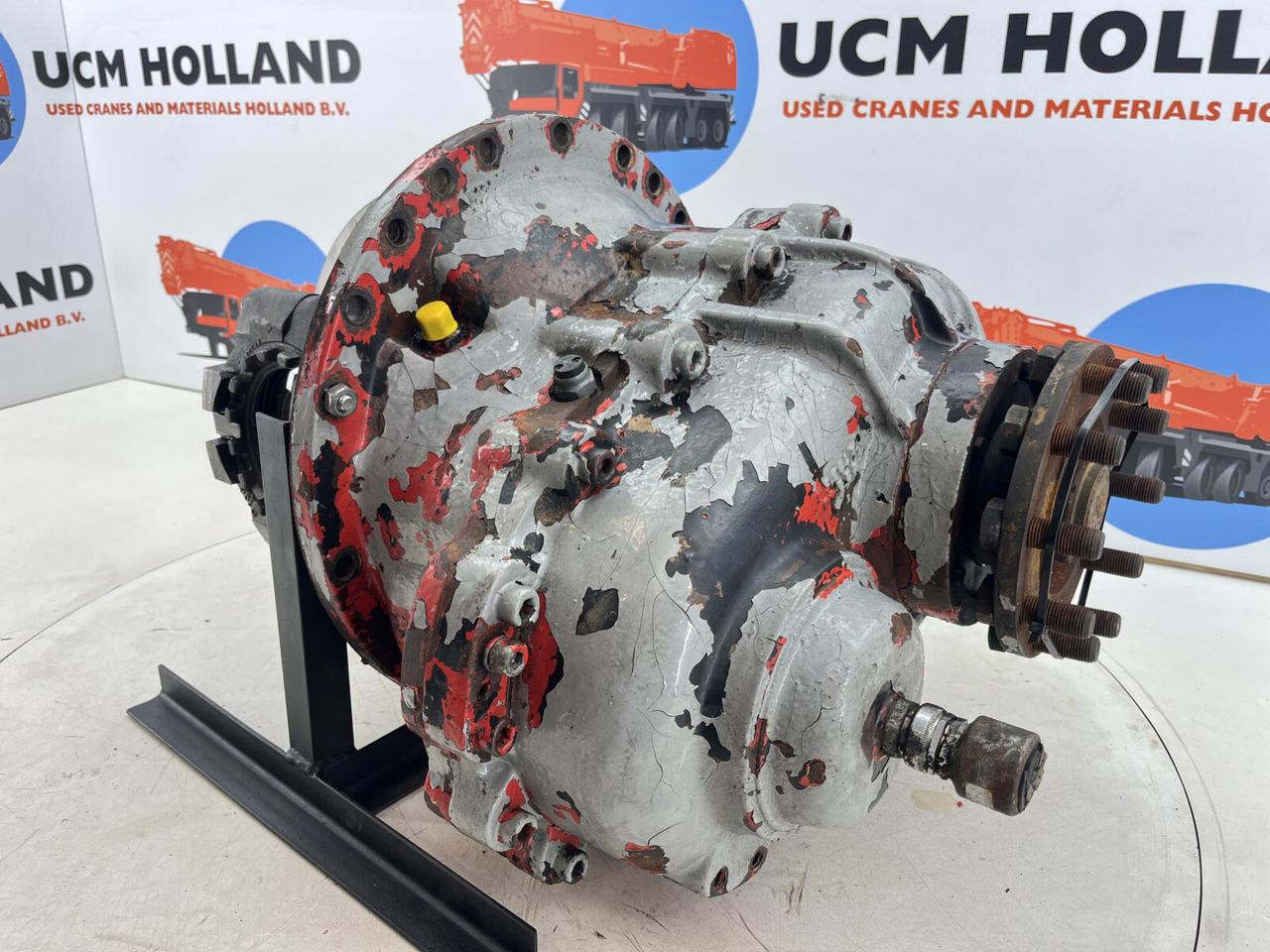 Liebherr LTM 1060 mid differential 13x35 axle 3 - Differenciálmű - Autódaru: 4 kép. Liebherr LTM 1060 mid differential 13x35 axle 3 - Differenciálmű - Autódaru: 4 kép.