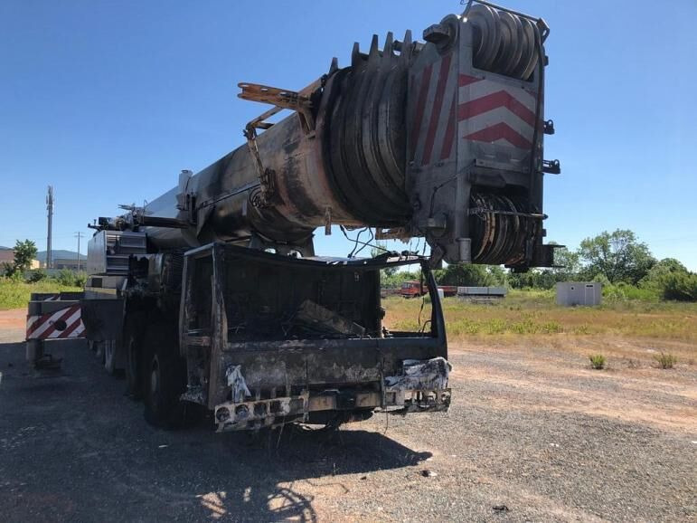 Liebherr LTM 1250-6.1 - Autódaru: 3 kép. Liebherr LTM 1250-6.1 - Autódaru: 3 kép.