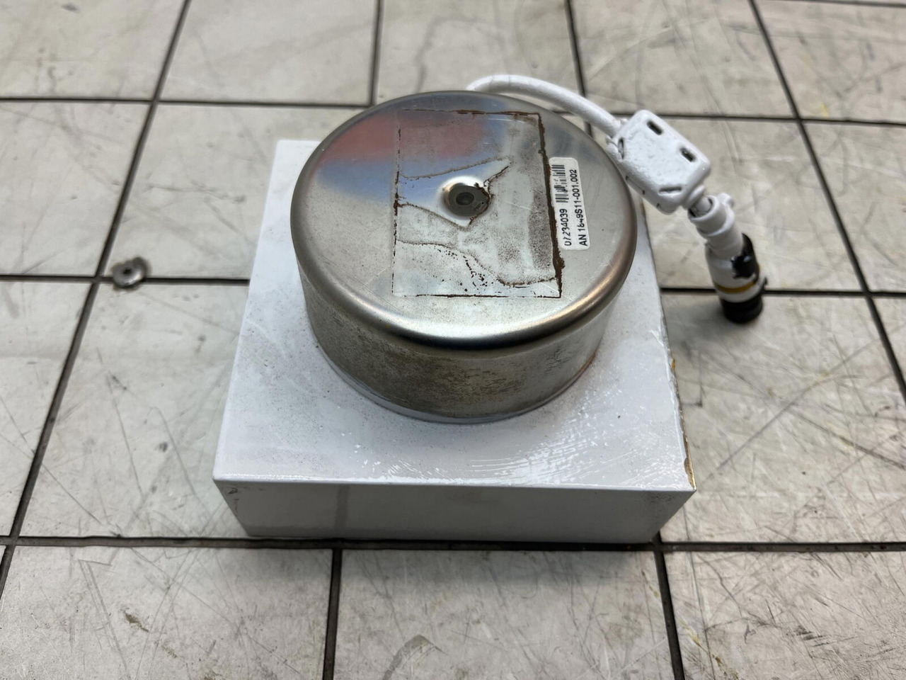 Liebherr LTM 1400-7.1 angle transmitter - Elektromos rendszer - Daru: 4 kép. Liebherr LTM 1400-7.1 angle transmitter - Elektromos rendszer - Daru: 4 kép.