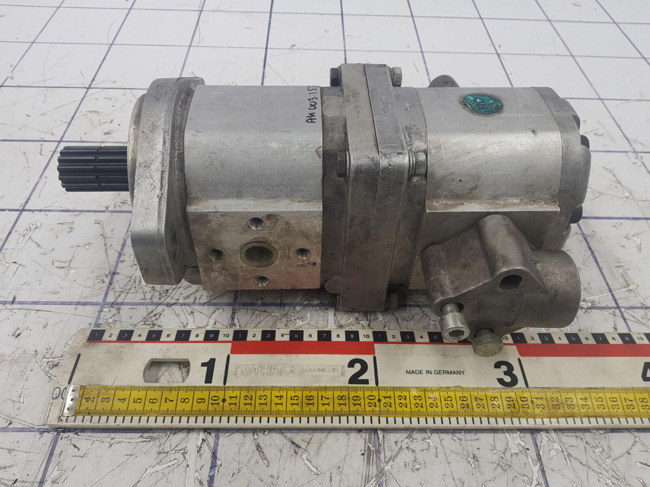 Marzocchi dual gear pump - Hidraulikus szivattyú - Autódaru: 1 kép. Marzocchi dual gear pump - Hidraulikus szivattyú - Autódaru: 1 kép.