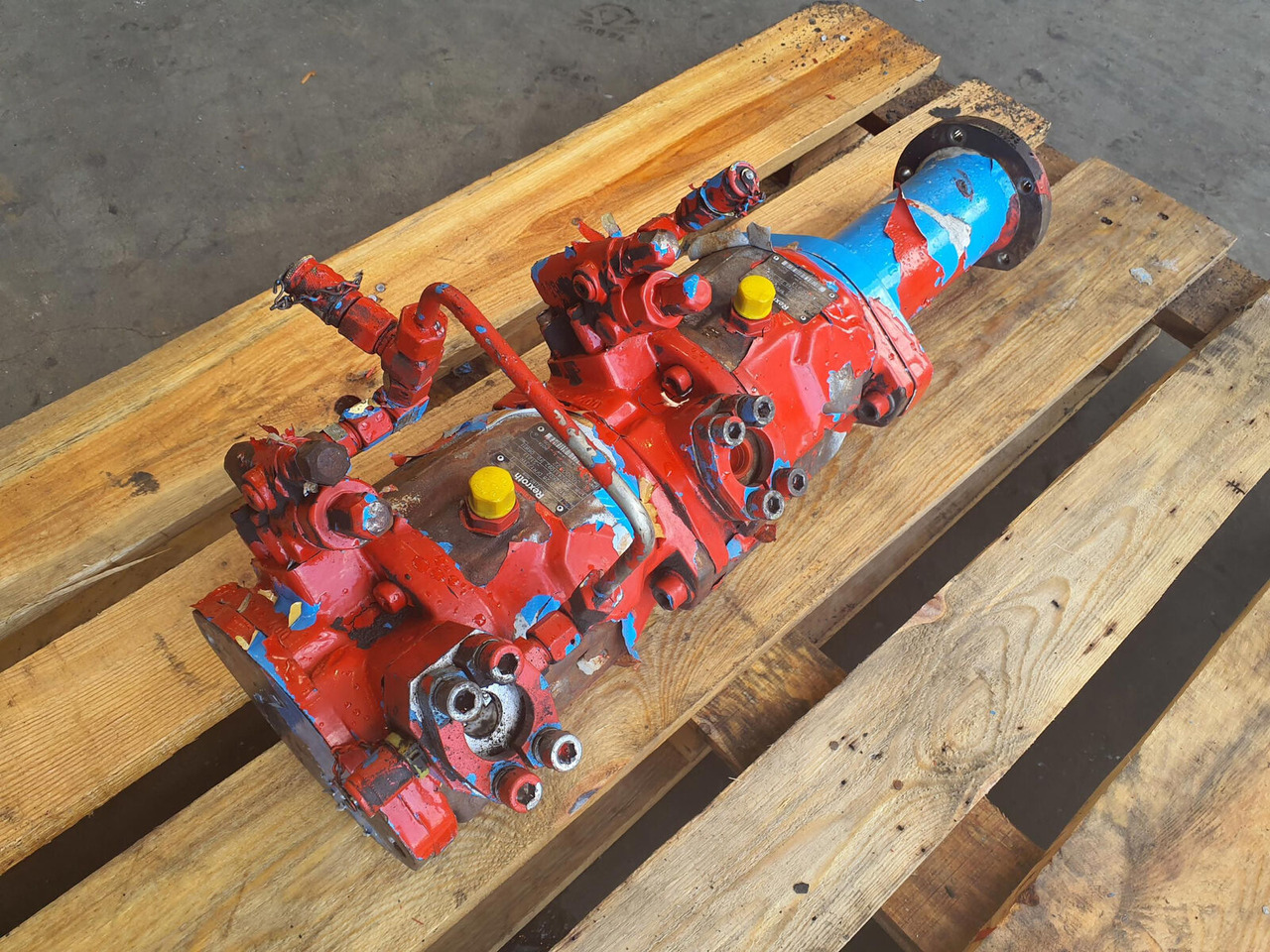 Rexroth Rexroth pump A1OV 0 28 DFR1/31R - Hidraulikus szivattyú - Autódaru: 2 kép. Rexroth Rexroth pump A1OV 0 28 DFR1/31R - Hidraulikus szivattyú - Autódaru: 2 kép.