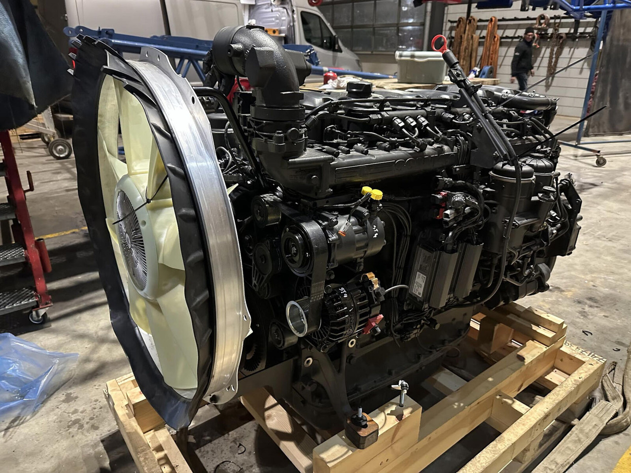 Scania Demag AC 220-1, AC 5.220-1 Scania DC13 313A motor - Motor - Daru: 2 kép. Scania Demag AC 220-1, AC 5.220-1 Scania DC13 313A motor - Motor - Daru: 2 kép.