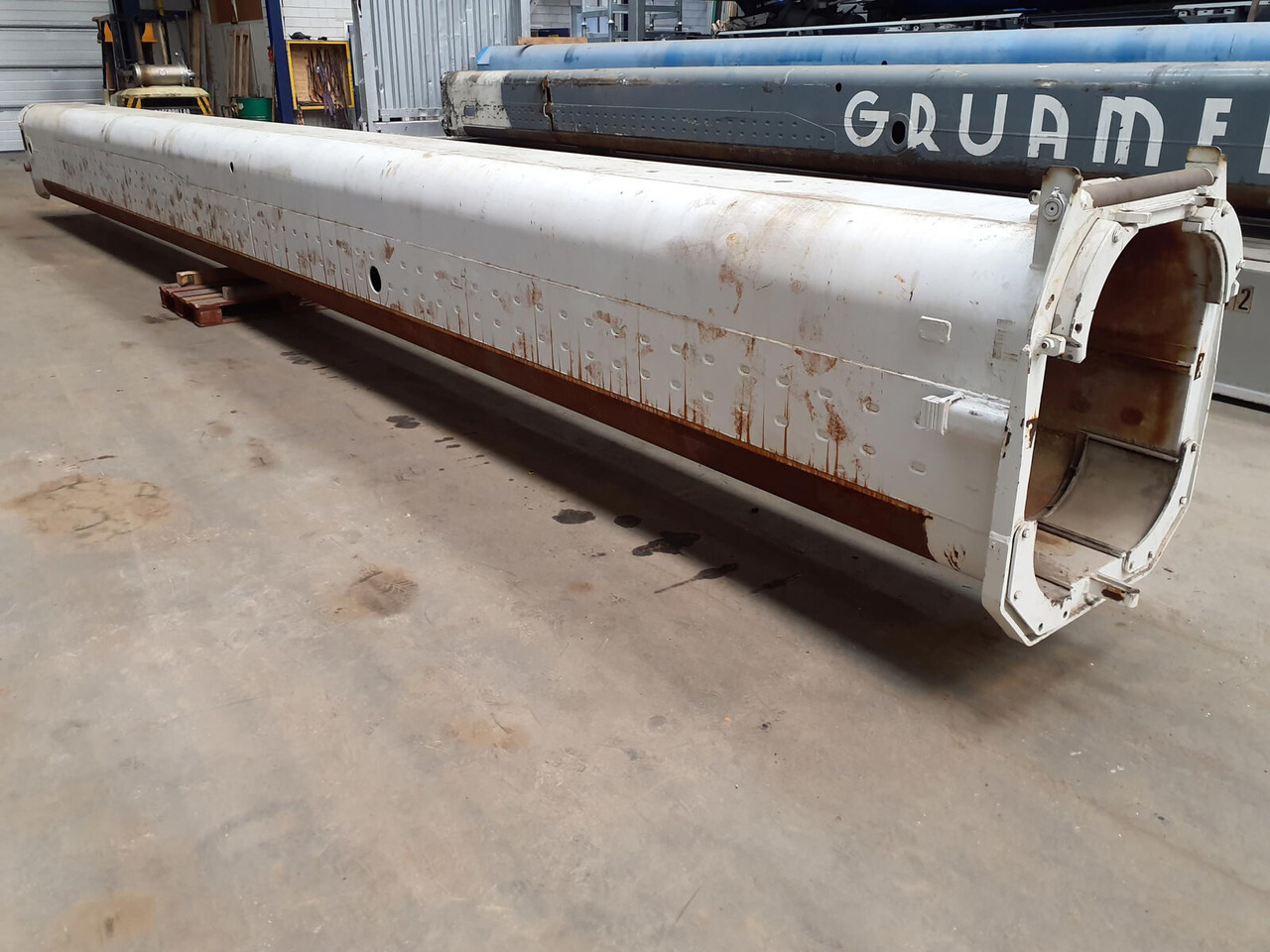 Terex AC 120 telescopic section 2 - Darugém - Autódaru: 2 kép. Terex AC 120 telescopic section 2 - Darugém - Autódaru: 2 kép.