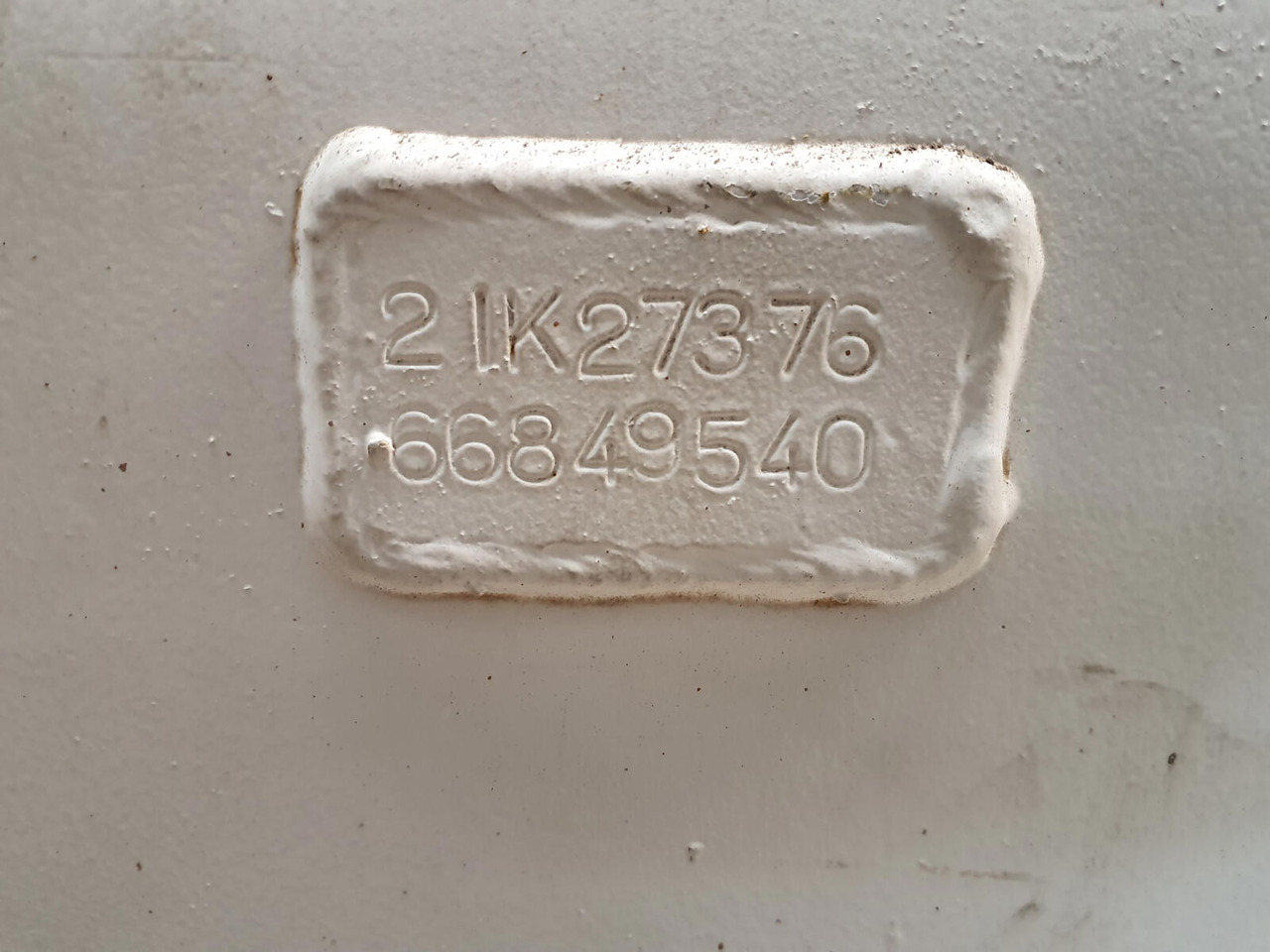 Terex AC 120 telescopic section 2 - Darugém - Autódaru: 5 kép. Terex AC 120 telescopic section 2 - Darugém - Autódaru: 5 kép.