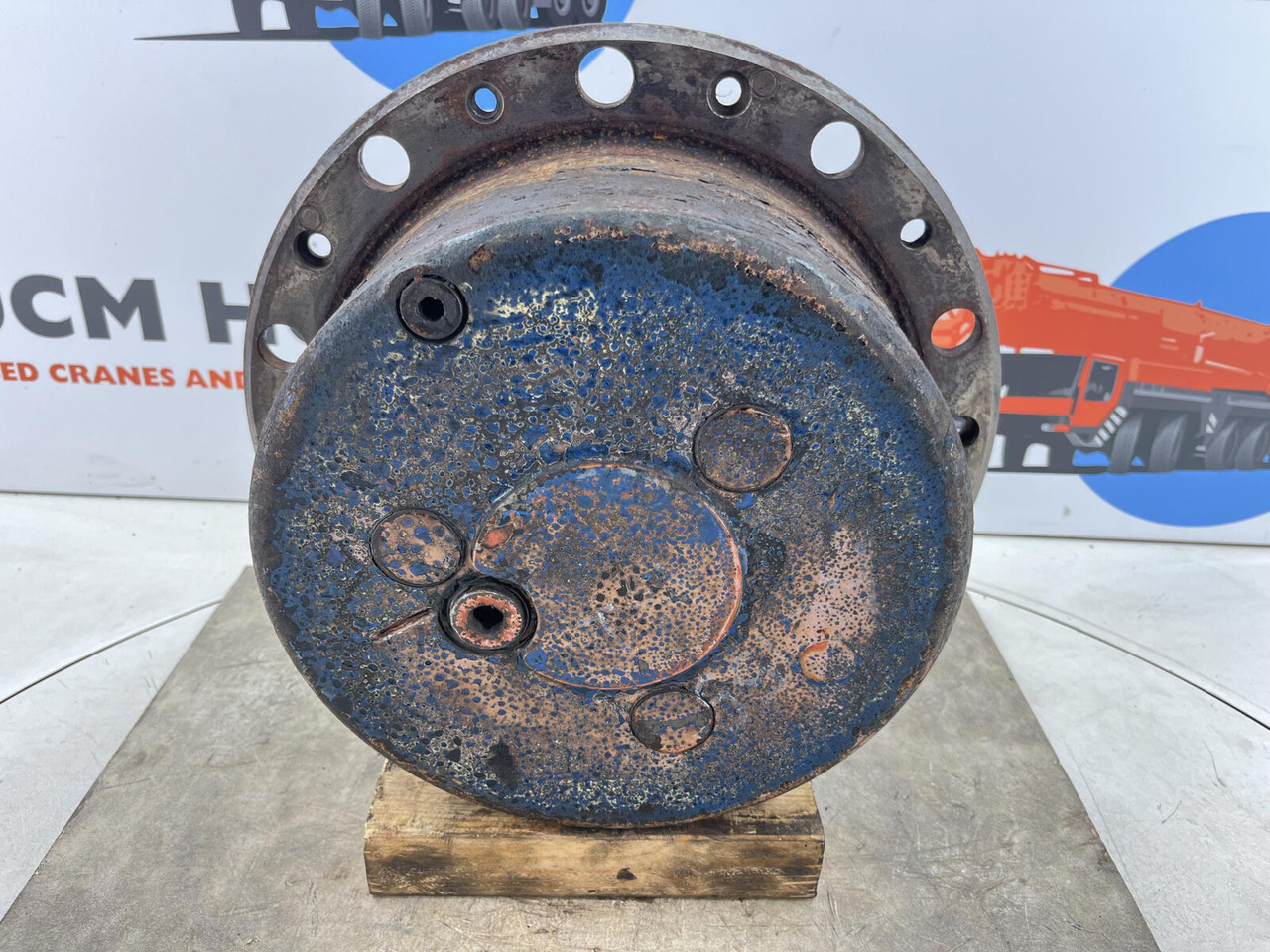 Terex AC 155 Planetary gear 17-24-67-32-3pl-H136-46 - Véglehajtás - Autódaru: 1 kép. Terex AC 155 Planetary gear 17-24-67-32-3pl-H136-46 - Véglehajtás - Autódaru: 1 kép.