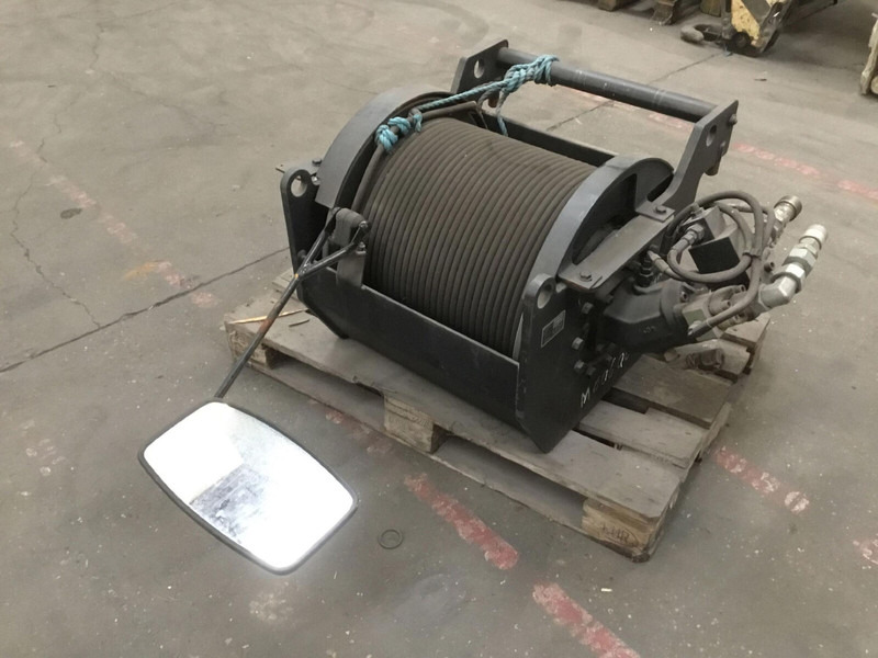 Terex Demag AC55-L winch - Rakodódaru: 2 kép. Terex Demag AC55-L winch - Rakodódaru: 2 kép.