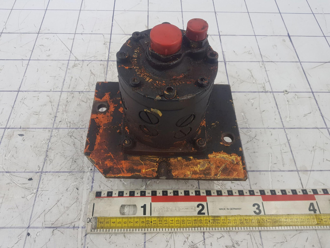 Terex HC 340 emergency steering pump - Hidraulikus szivattyú - Autódaru: 1 kép. Terex HC 340 emergency steering pump - Hidraulikus szivattyú - Autódaru: 1 kép.