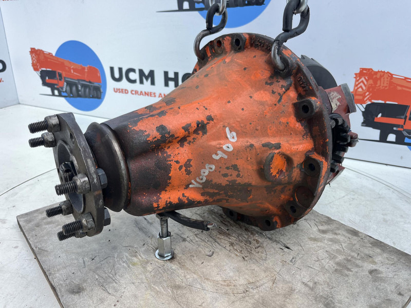 ZF LT 1055 end differential 14x29 - Differenciálmű - Daru: 4 kép. ZF LT 1055 end differential 14x29 - Differenciálmű - Daru: 4 kép.