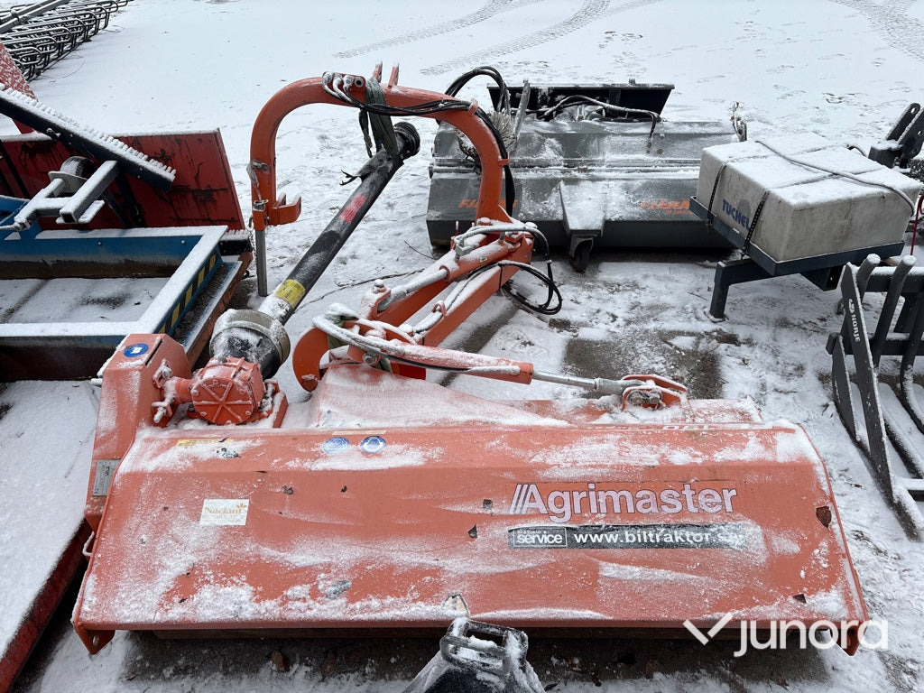 Betesputs - Agrimaster FL 190 Super - Padkakasza: 3 kép. Betesputs - Agrimaster FL 190 Super - Padkakasza: 3 kép.