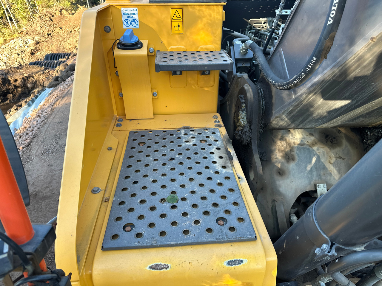 Lánctalpas kotró Grävmaskin - Volvo, EC 220 EL: 29 kép. Lánctalpas kotró Grävmaskin - Volvo, EC 220 EL: 29 kép.