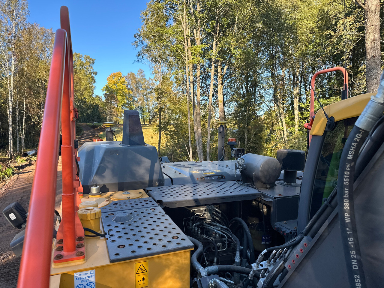 Lánctalpas kotró Grävmaskin - Volvo, EC 220 EL: 26 kép. Lánctalpas kotró Grävmaskin - Volvo, EC 220 EL: 26 kép.