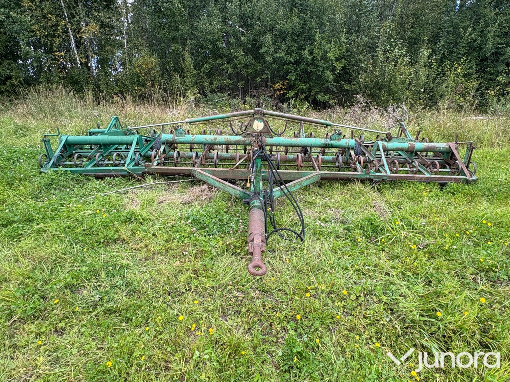 Harv Wiberg Ransta B 389 h - Borona: 1 kép. Harv Wiberg Ransta B 389 h - Borona: 1 kép.