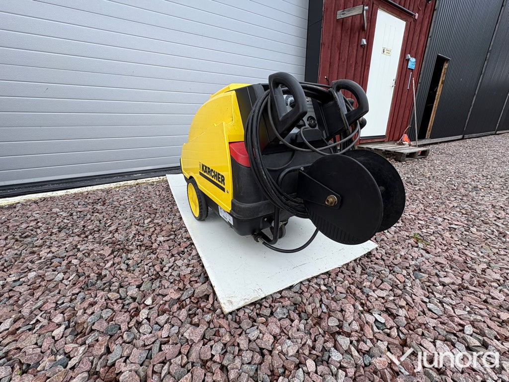 Hetvattentvätt - Kärcher HDS Super Max - Magasnyomású mosó: 4 kép. Hetvattentvätt - Kärcher HDS Super Max - Magasnyomású mosó: 4 kép.