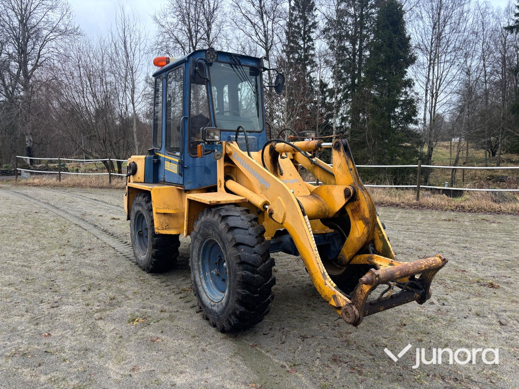Hjullastare - Zettelmeyer ZL602 - Gumikerekes homlokrakodó: 3 kép. Hjullastare - Zettelmeyer ZL602 - Gumikerekes homlokrakodó: 3 kép.