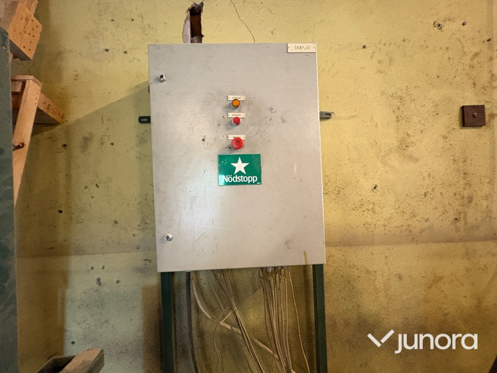 Kloss-kap - Faipari gép: 5 kép. Kloss-kap - Faipari gép: 5 kép.