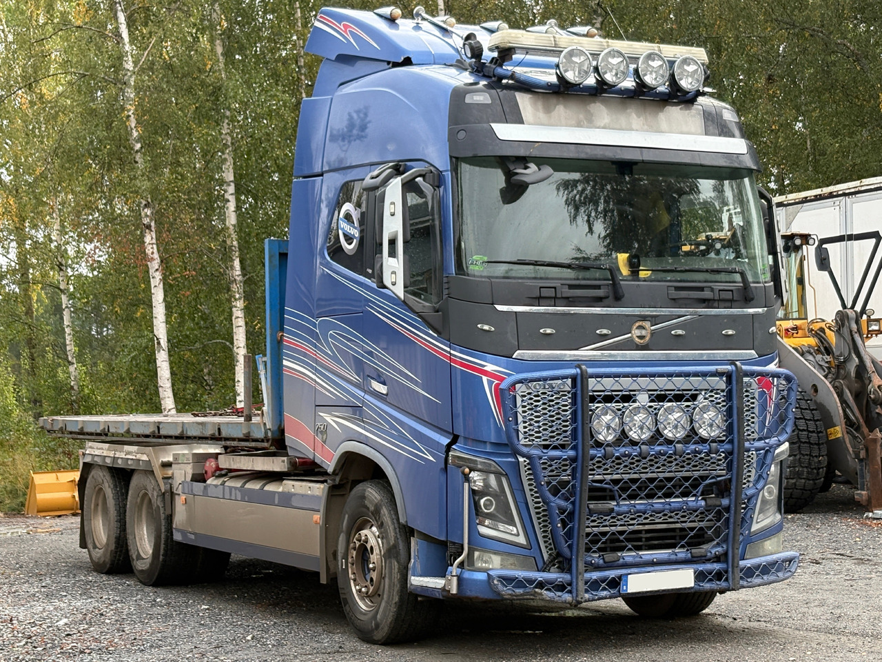 Lastbil - Volvo, FH16 6*4 - Platós teherautó: 1 kép. Lastbil - Volvo, FH16 6*4 - Platós teherautó: 1 kép.