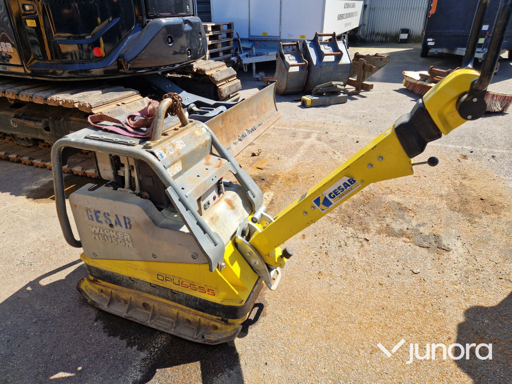 Markvibrator Wacker Neuson DPU 6555 - Lapvibrátor: 5 kép. Markvibrator Wacker Neuson DPU 6555 - Lapvibrátor: 5 kép.