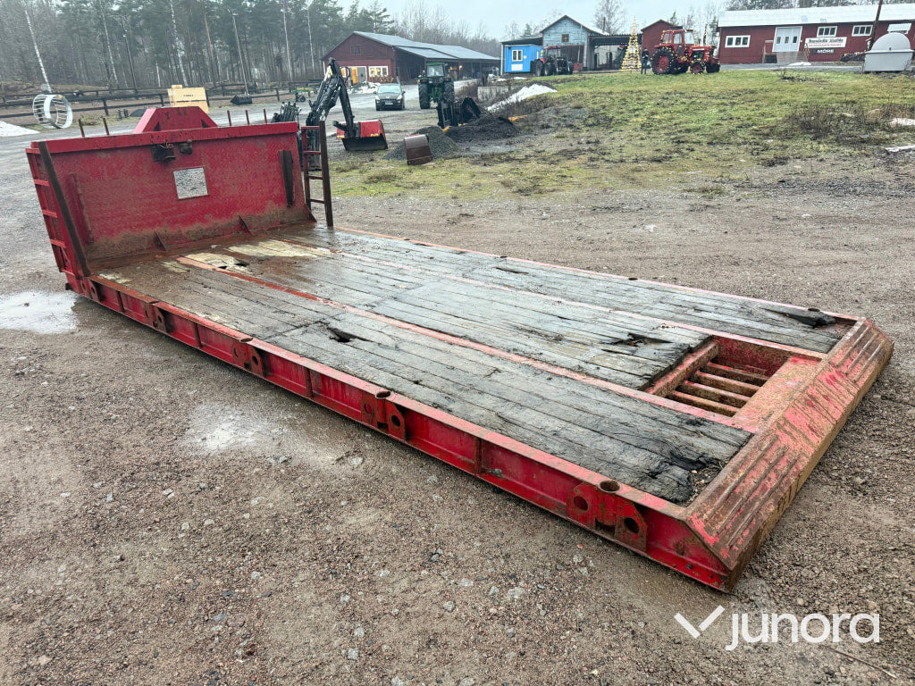 Maskinflak - Multiliftes konténer: 2 kép. Maskinflak - Multiliftes konténer: 2 kép.