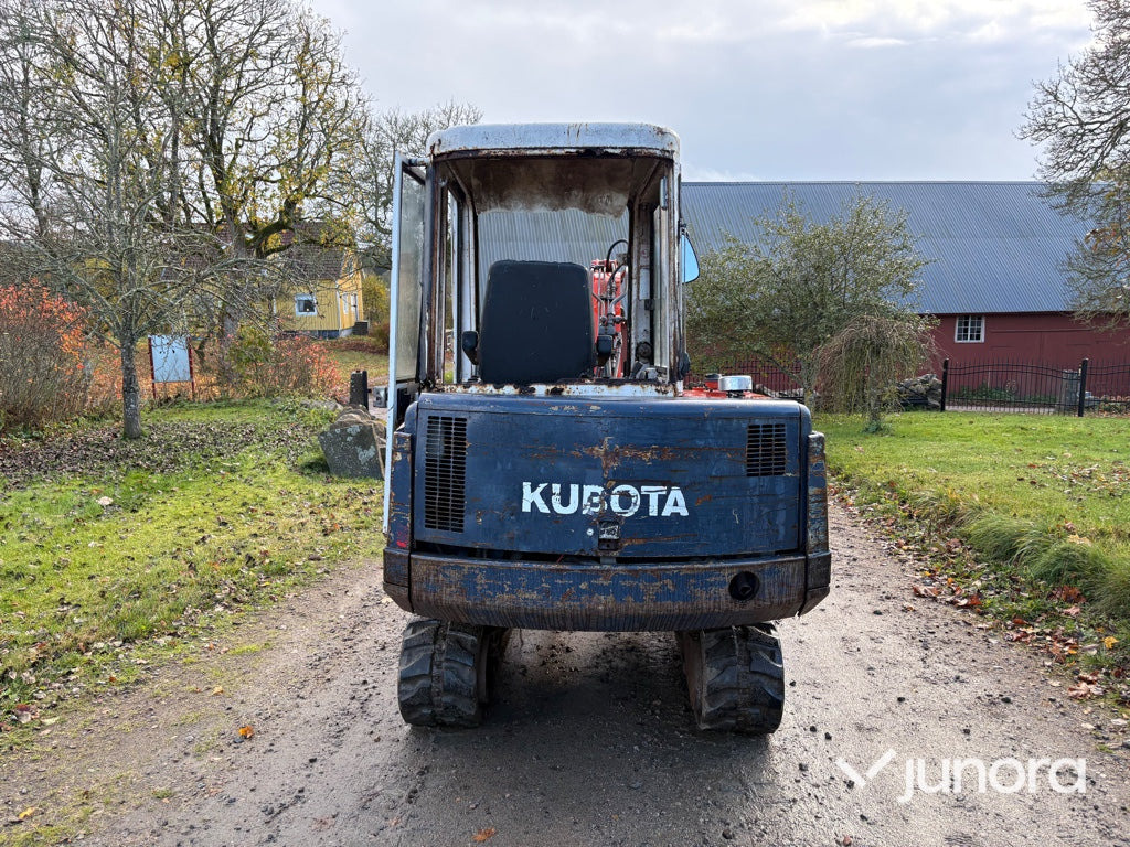 Minigrävare - Kubota, KX71 - Minikotró: 4 kép. Minigrävare - Kubota, KX71 - Minikotró: 4 kép.