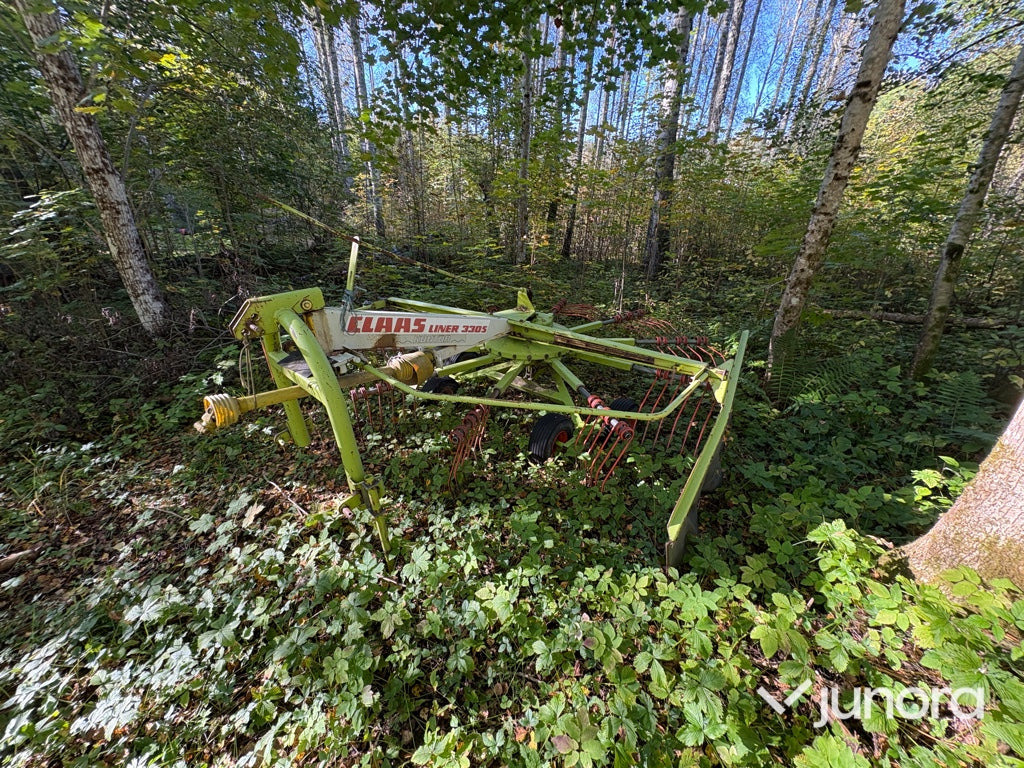 Strängläggare Claas Liner 3305 - Szénaforgató: 3 kép. Strängläggare Claas Liner 3305 - Szénaforgató: 3 kép.