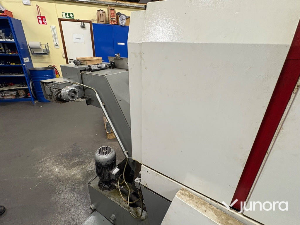 Svarv - Traub, TNM 28 - Fémeszterga: 5 kép. Svarv - Traub, TNM 28 - Fémeszterga: 5 kép.