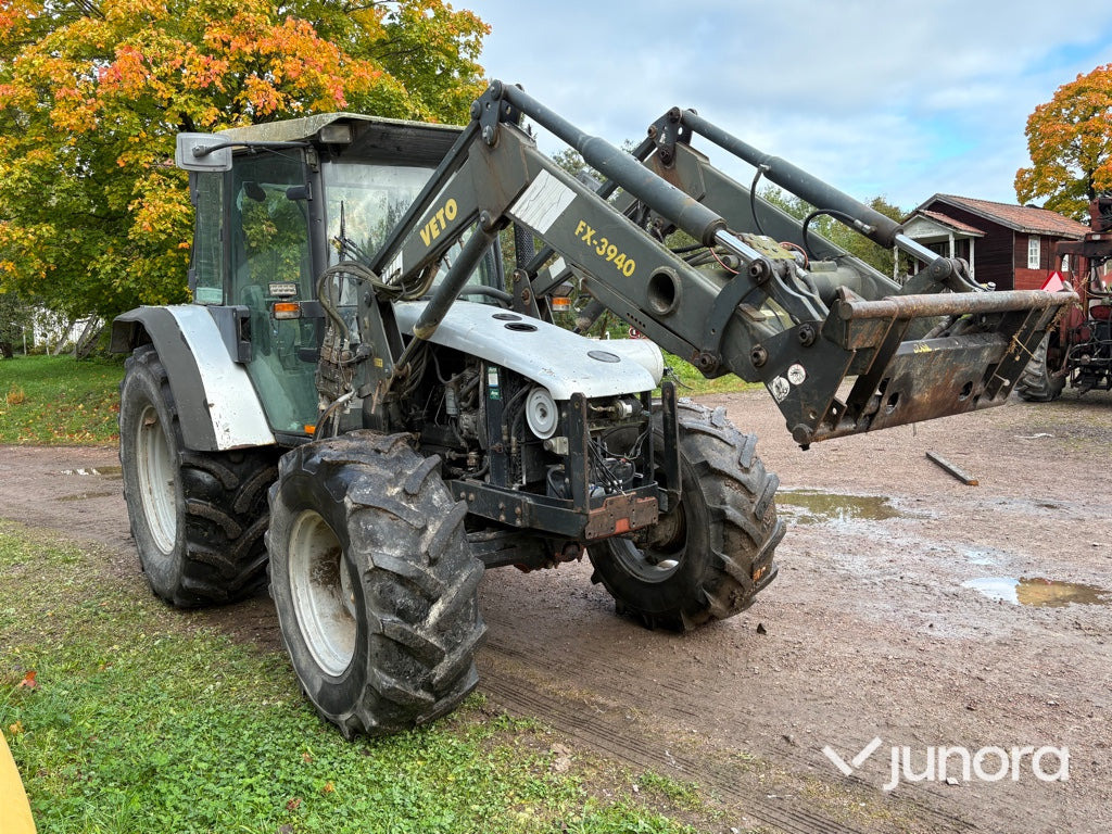 Traktor Lamborghini Premium 1050 DT - Traktor: 4 kép. Traktor Lamborghini Premium 1050 DT - Traktor: 4 kép.