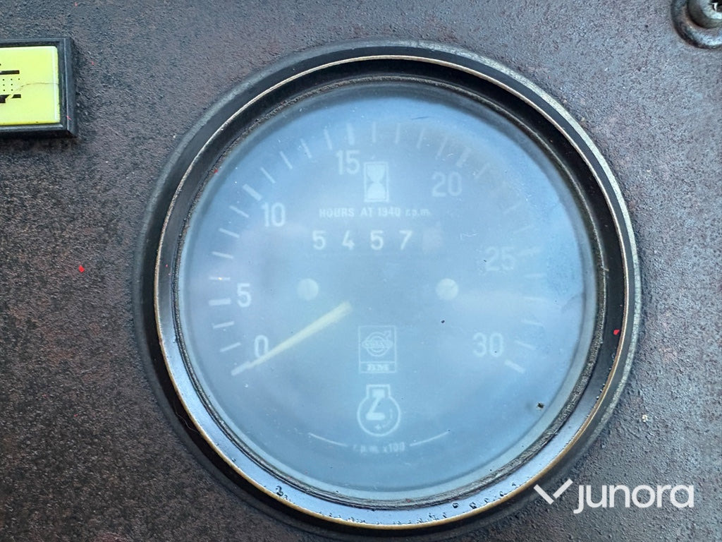 Traktor Traktor - Volvo BM: 27 kép.