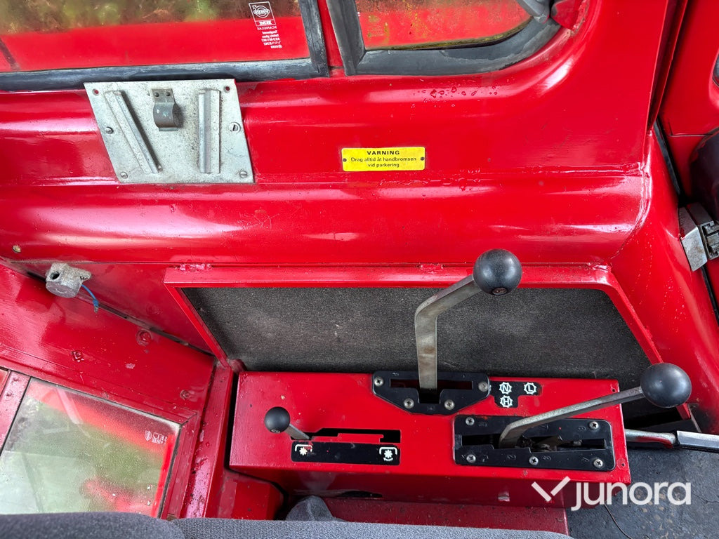 Traktor Traktor - Volvo BM: 19 kép.