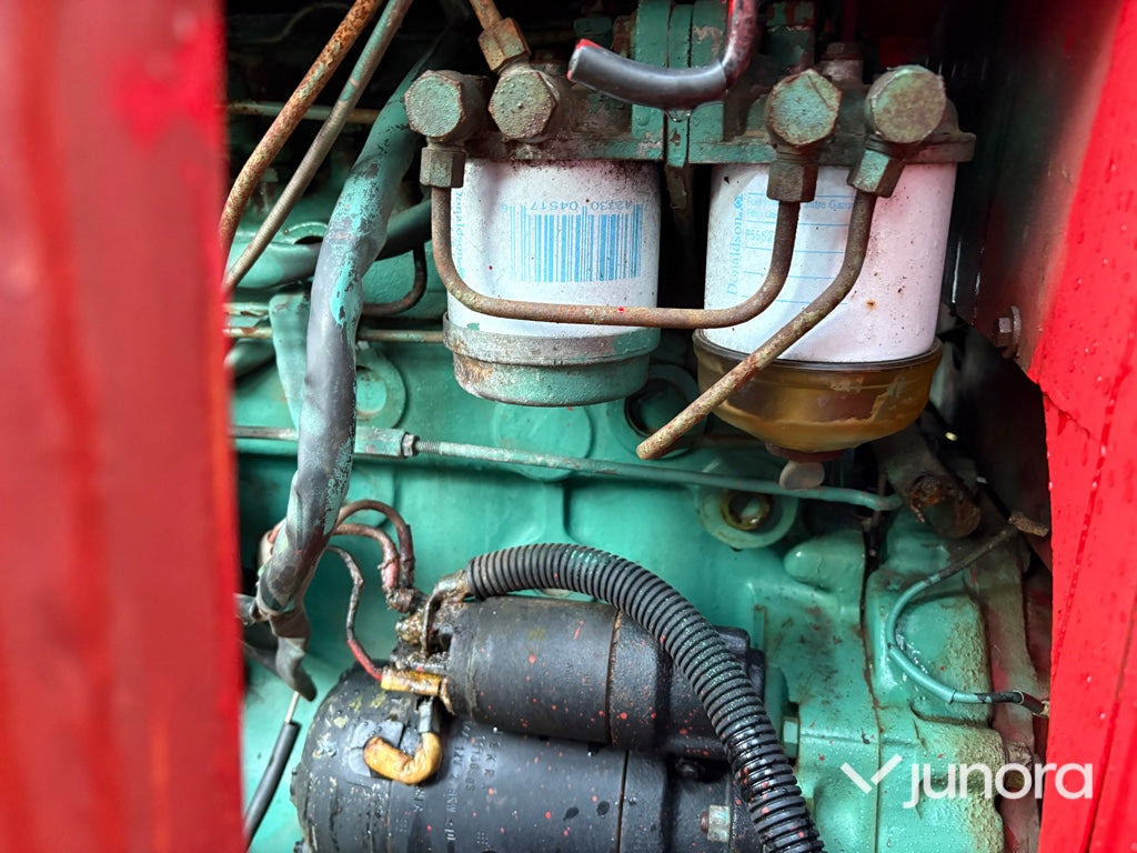 Traktor Traktor - Volvo BM: 30 kép.